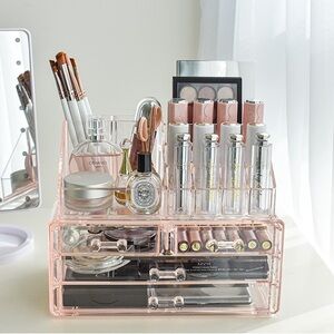 3 for $20✨ NWOT PINK ACRYLIC MAKEUP ORGANIZER Lipstick display